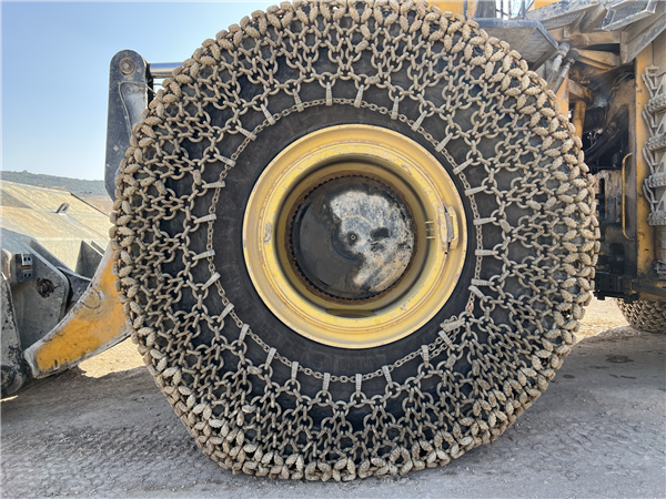 Used Letourneau Model L-1350 Front End Wheel Loader)